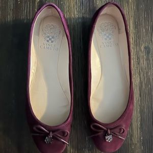 Vince Camuto Merlot Flats